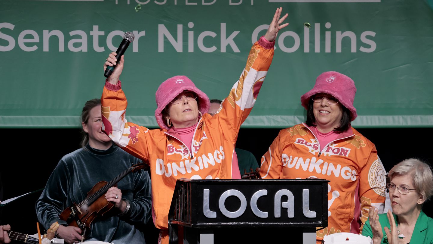 Governor Maura Healey (left) and Lieutenant Governor Kim Driscoll are “DunQueens.”
